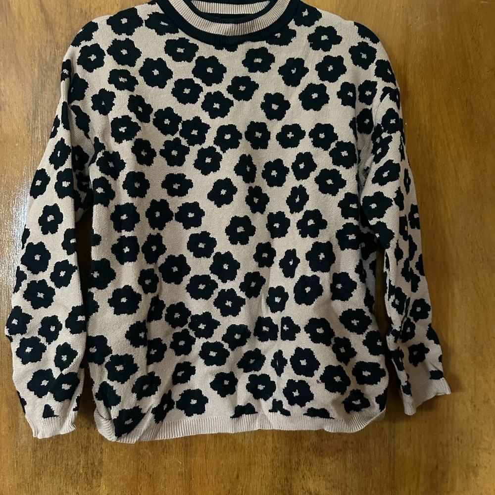 Fun Black and Tan Floral Crewneck Sweater